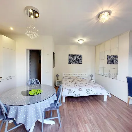 Kula Park Apartment