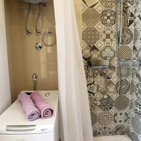 Kula Park Apartment